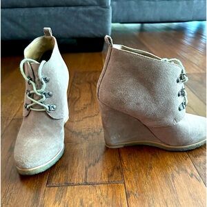 Steve Madden booties